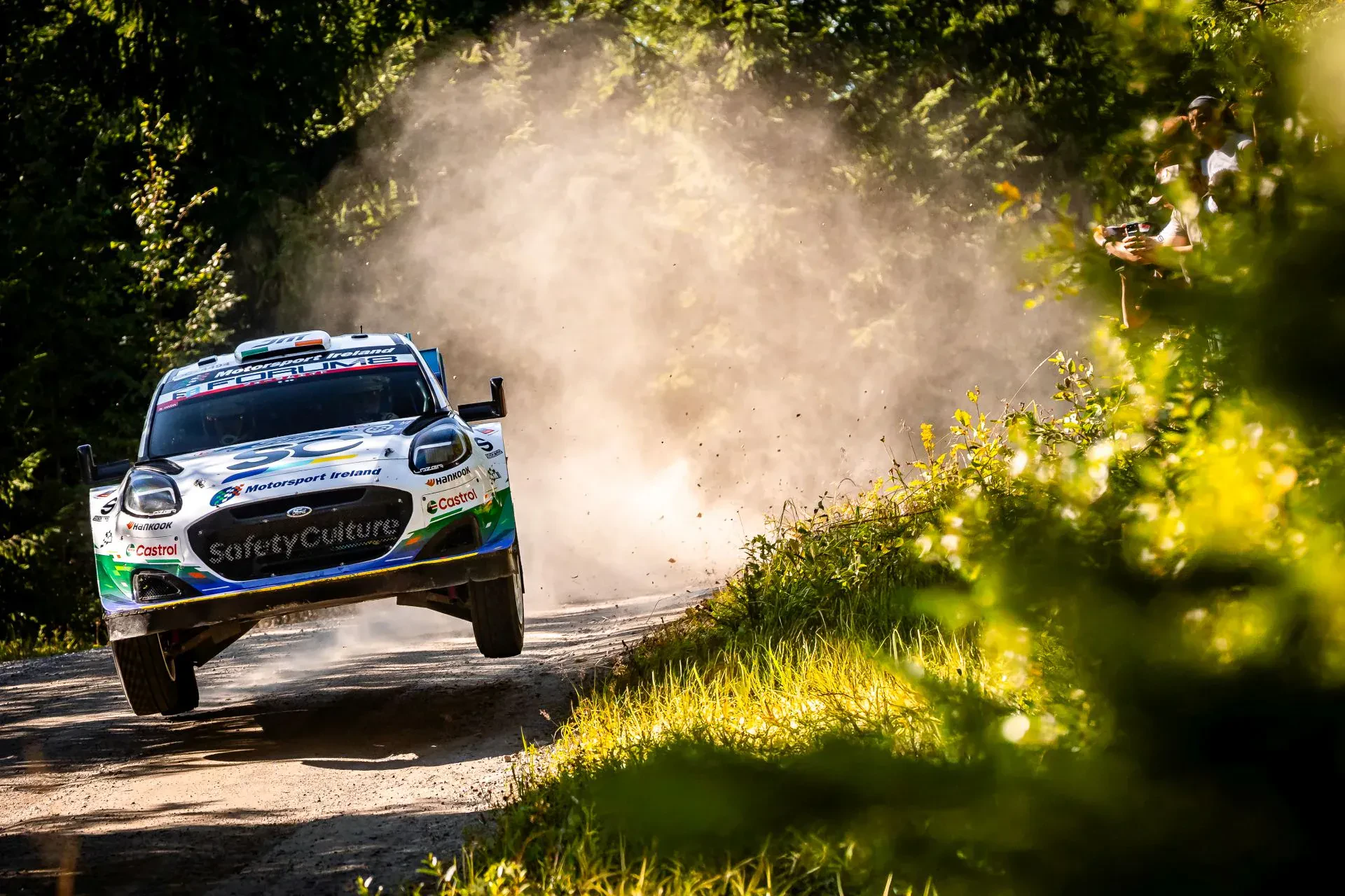 WRC Rajd Finlandii wyniki Rajdowe Mistrzostwa Świata rajdy samochodowe Pajari Polacy