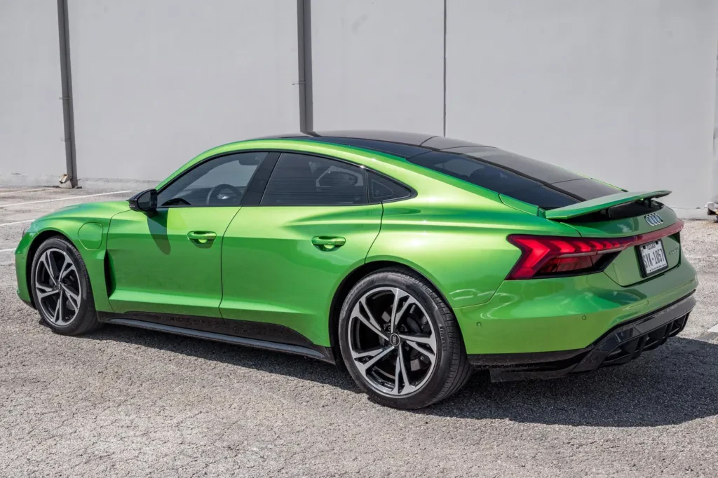 audi-e-tron-gt-uzywane