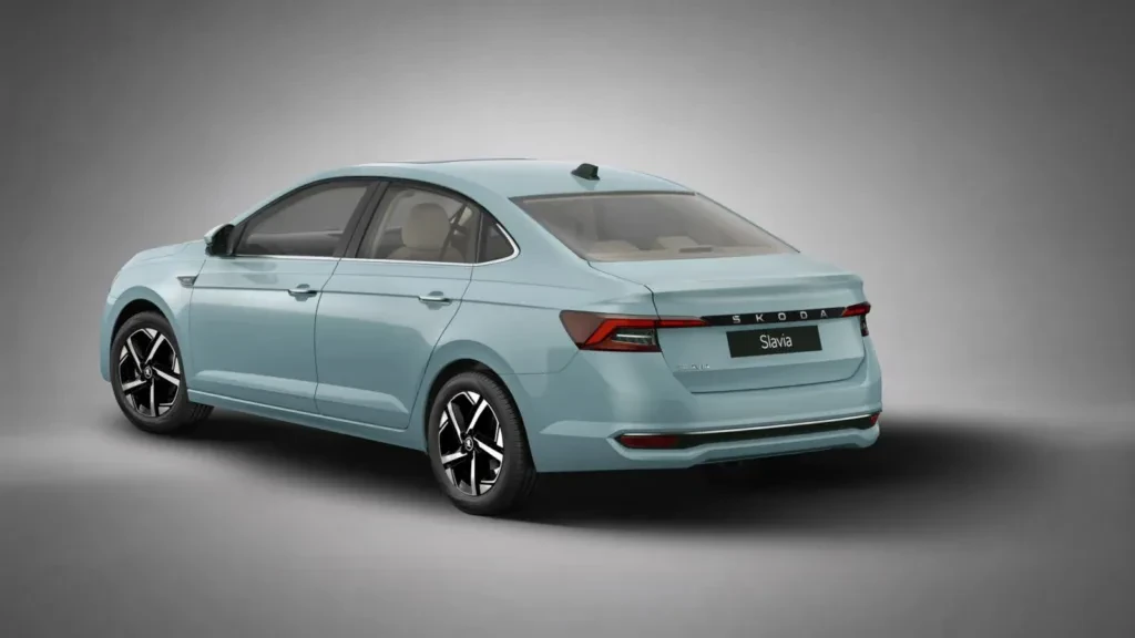 nowa-skoda-slavia-facelifting