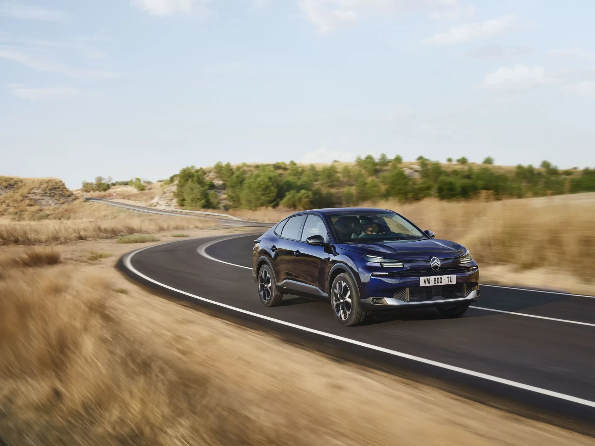 Citroen C4 X C4X SUV crossover silnik benzyna diesel elektryczny opinie oceny zalety wady cena ceny otomoto używany
