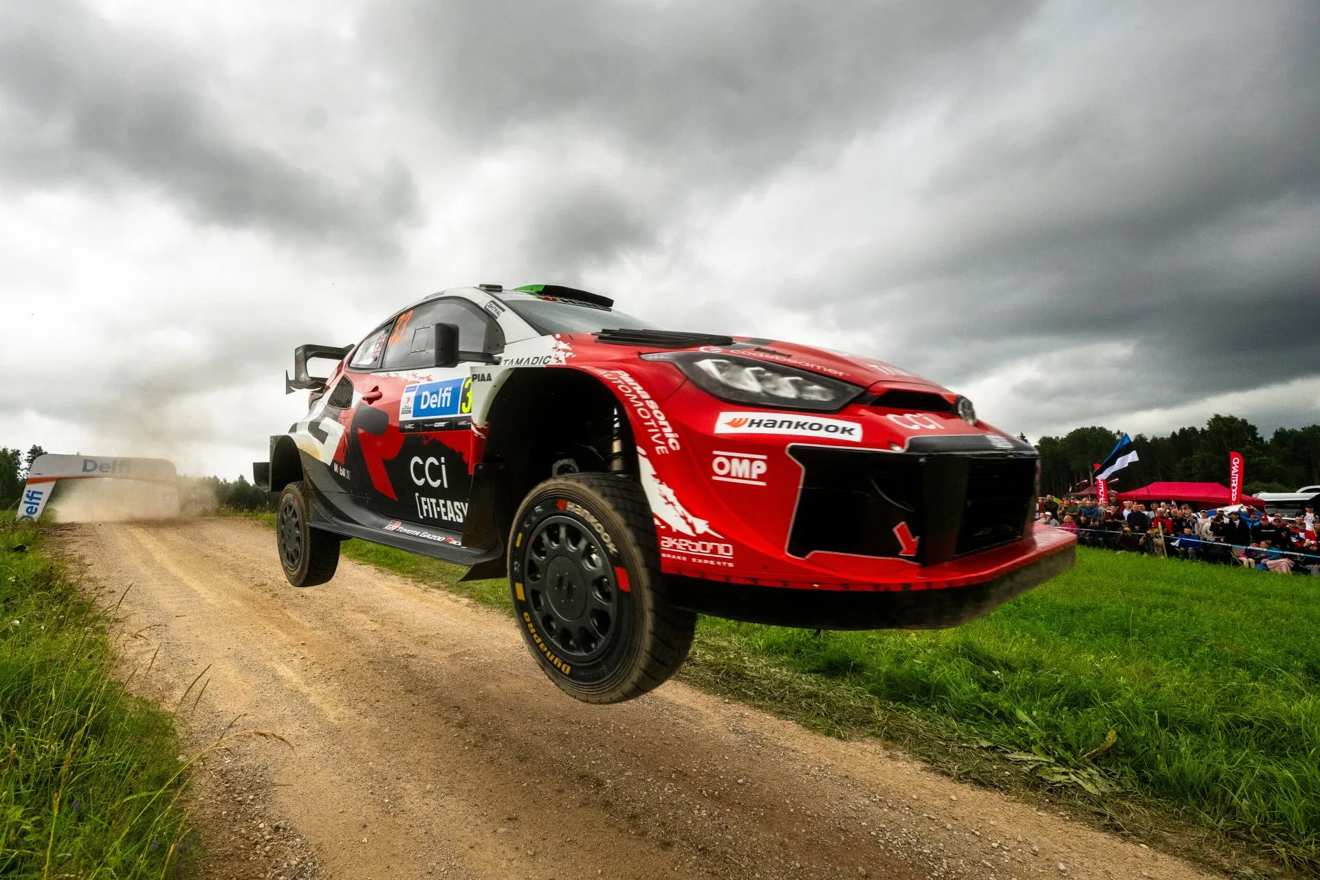 Elfyn Evans mistrzostwa świata WRC Hankook Rajd Sardynii rajdy samochodowe walka o tytuł punkty sytuacja