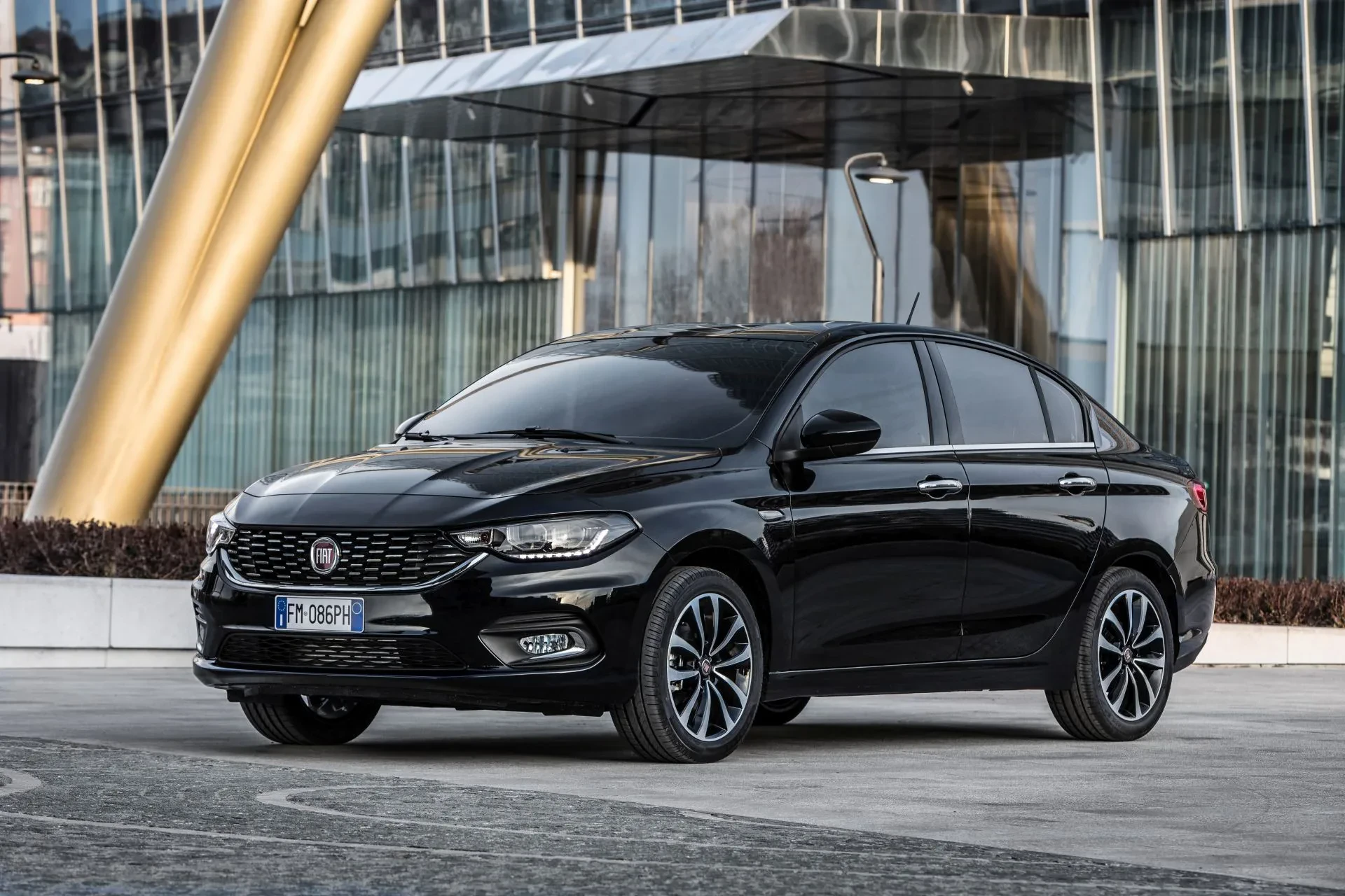 Fiat Tipo silnik benzyna diesel cena ceny otomoto opinie oceny zalety wady