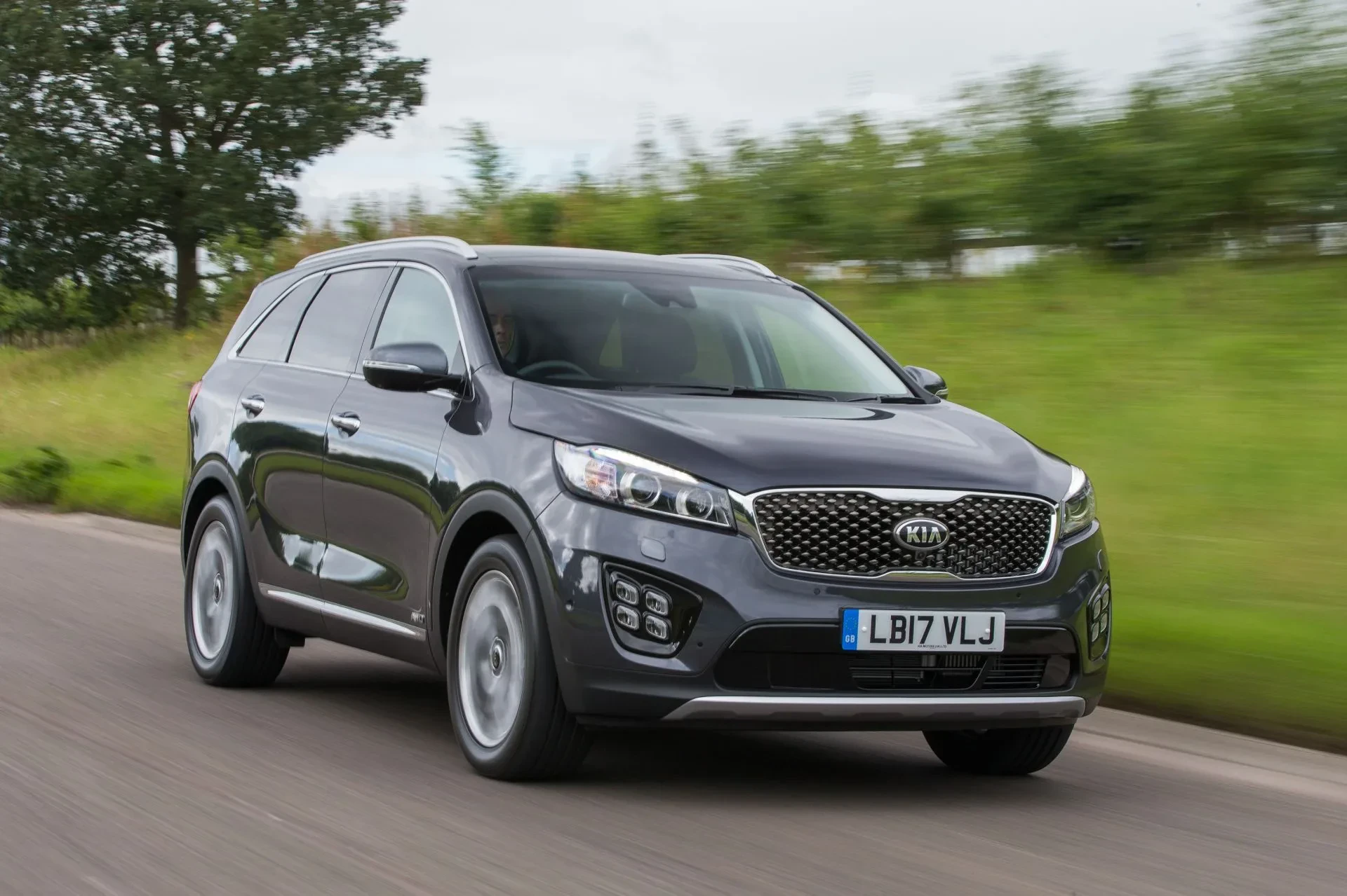 Kia Sorento SUV silnik benzyna diesel opinie oceny zalety wady cena ceny