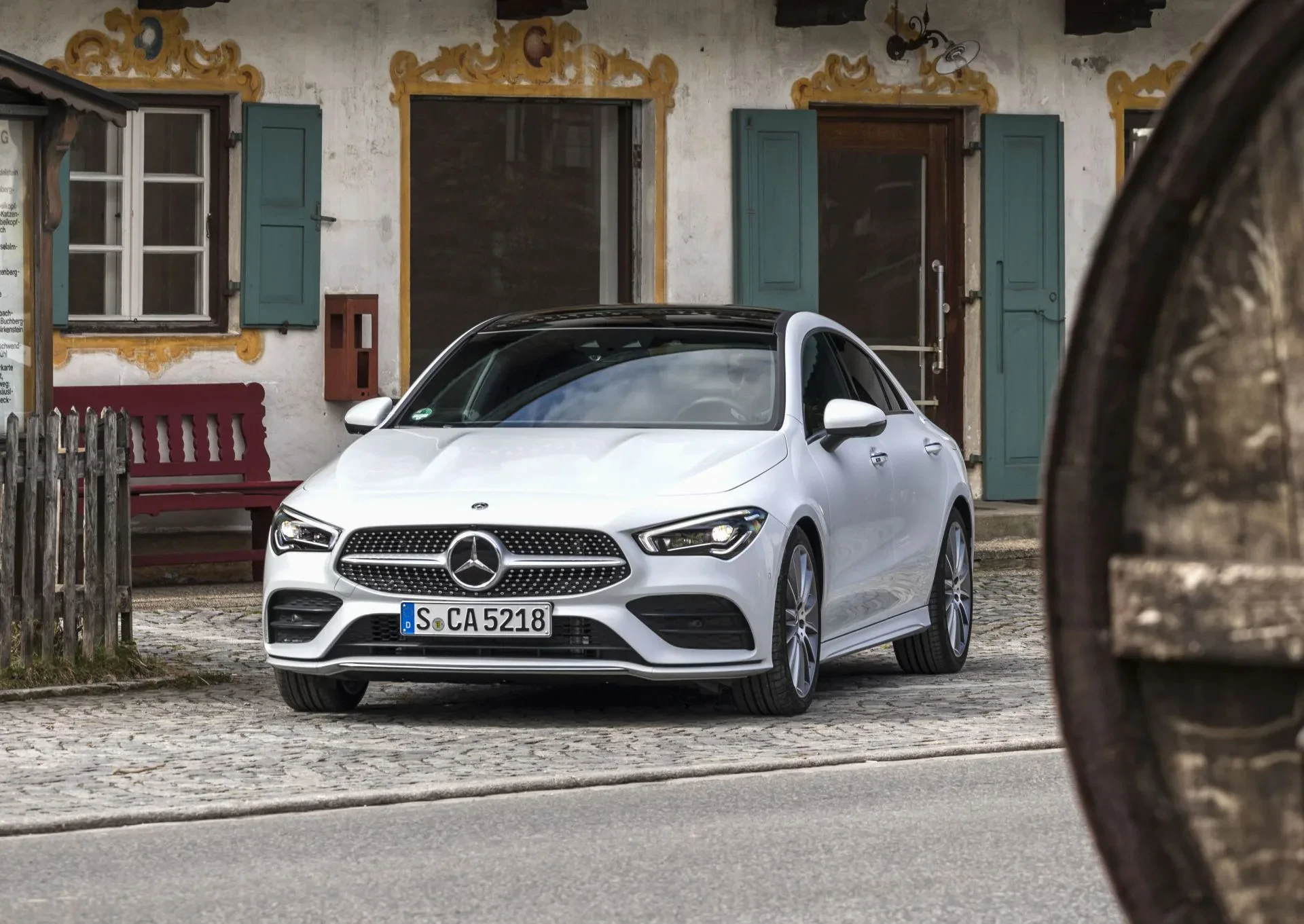 Mercedes CLA silnik benzyna diesel wyposazenie cena ceny opinie oceny zalety wady używany otomoto