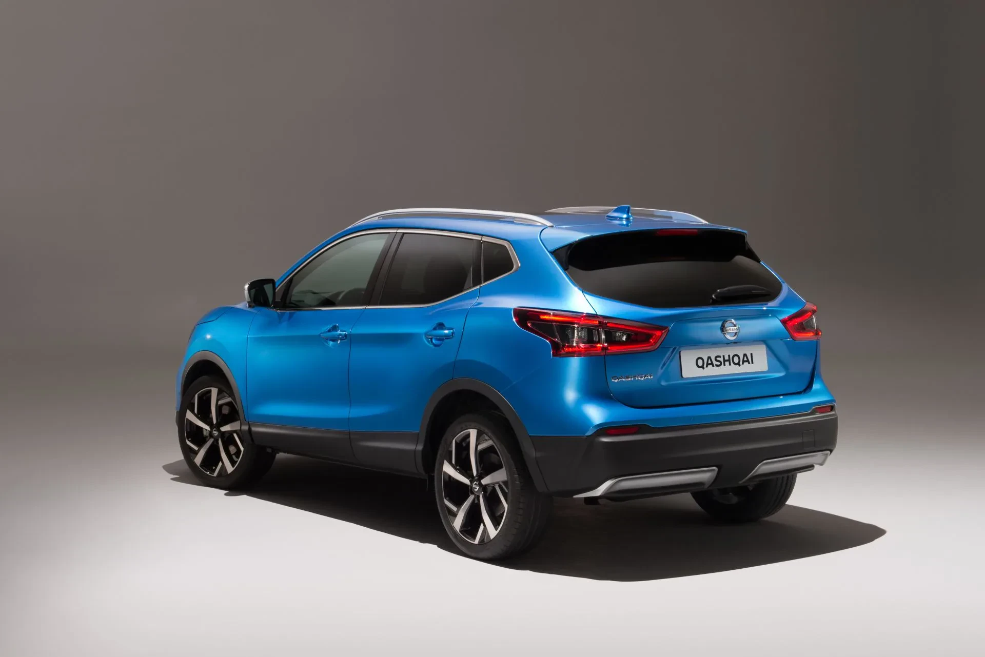 Nissan Qashqai SUV silnik benzyna diesel cena ceny opinie oceny zalety wady otomoto