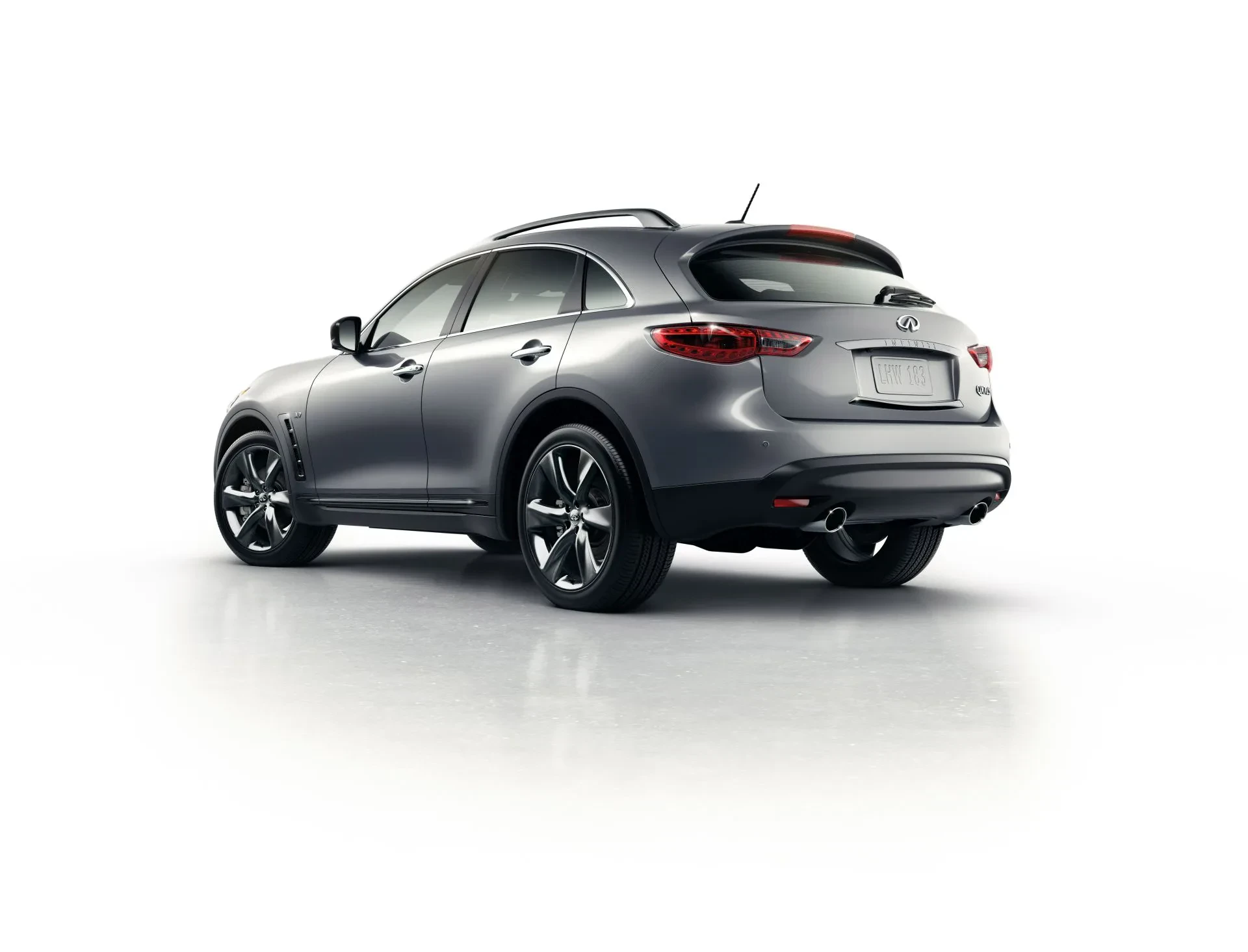 SUV Infiniti QX70 FX silnik benzyna diesel V6 V8 moc osiągi cena ceny opinie oceny zalety wady napęd tanio otomoto