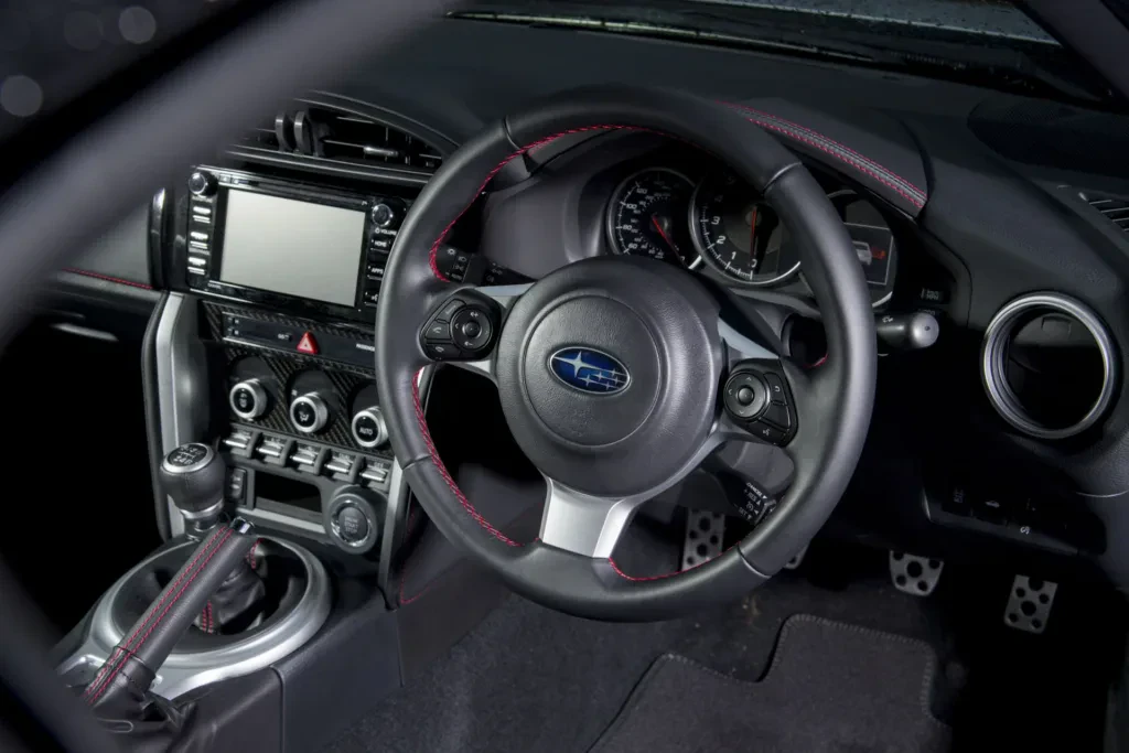 Najpiękniejsze Subaru ostatnich lat wyraźnie potaniało. Dla fanów marki to nie lada gratka