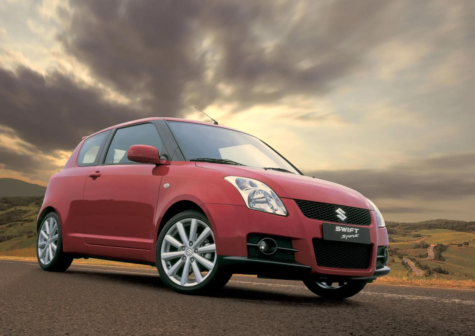 Suzuki Swift cena używany opinie oceny silnik benzyna diesel spalanie oszczędny prosty tani otomoto