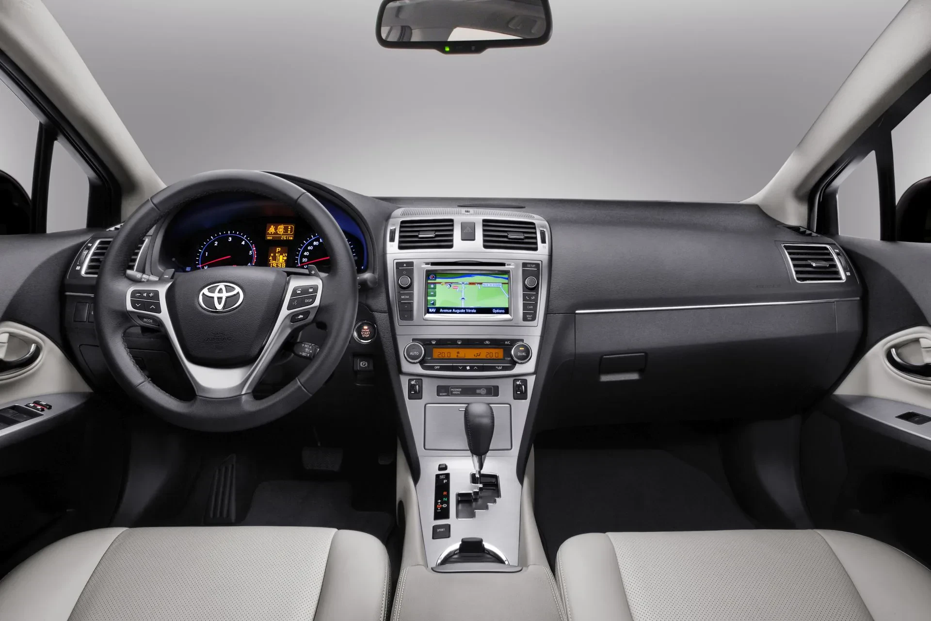 Ceniona Toyota kosztuje dziś 10 tysięcy złotych. Niektórzy twierdzą, iż nie da się jej zepsuć