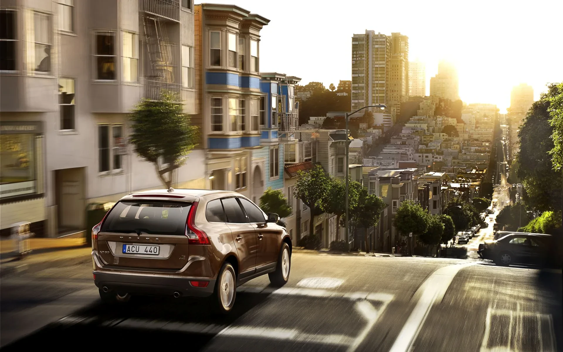 Volvo XC60 SUV silnik benzyna diesel cena ceny opinie oceny zalety wady otomoto używany pierwsza generacja