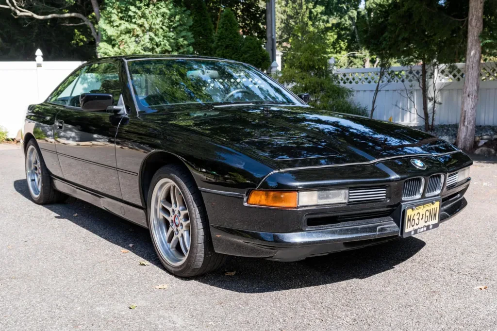 bmw-serii-8-v12