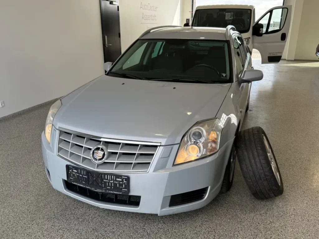 cadillac-bls-kombi