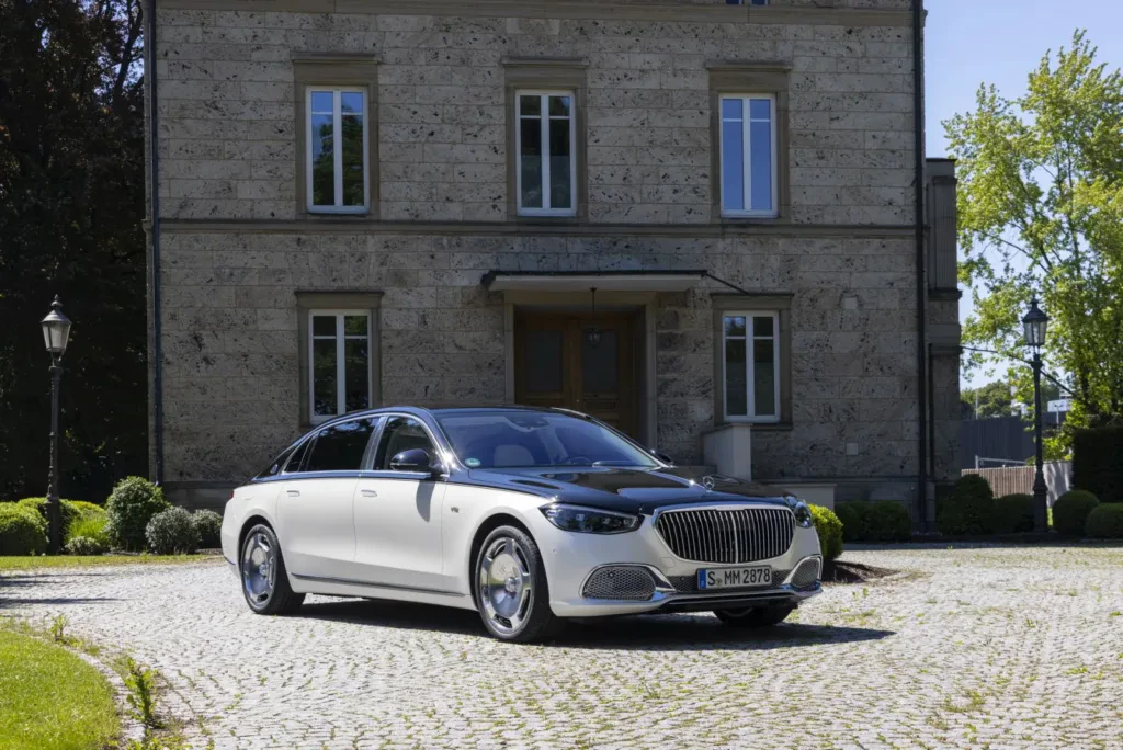 Mercedes wyprzedaje… Maybachy. Niespotykane w tym segmencie rabaty sięgające 255 tysięcy złotych