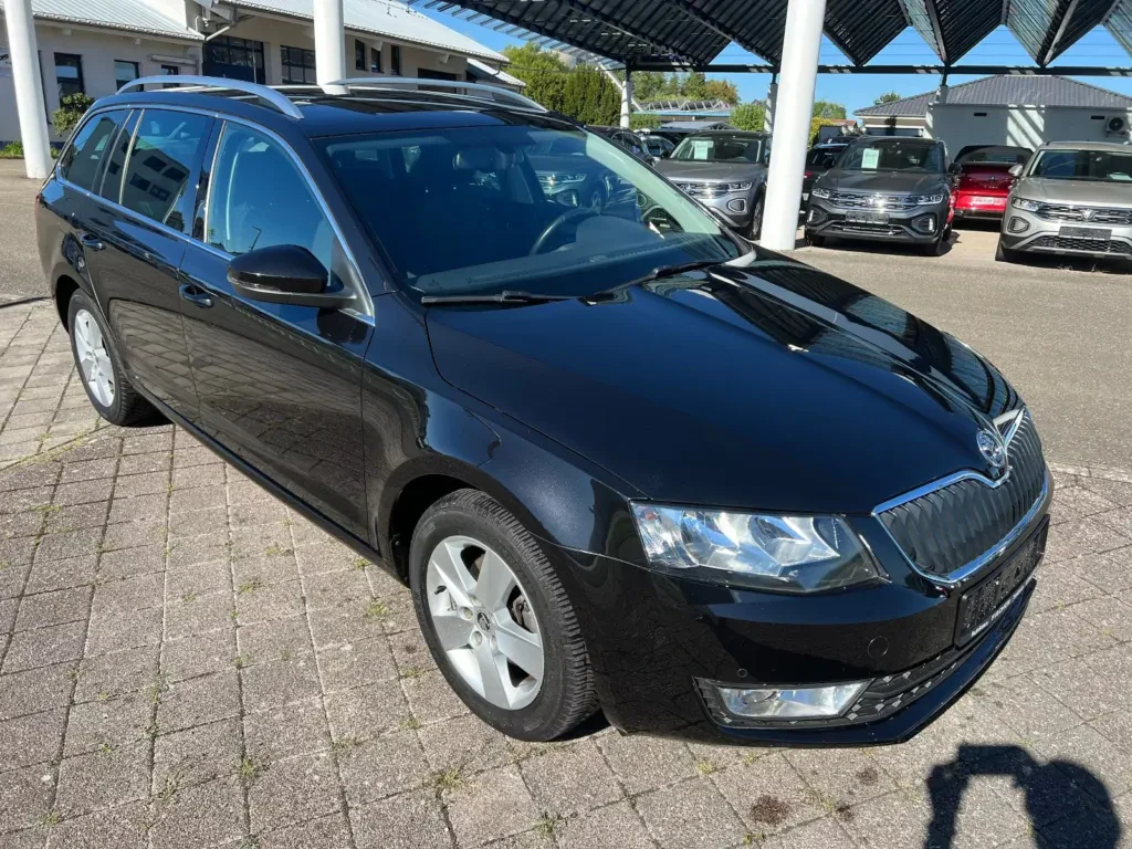 skoda-octavia-praktycznie-nowa