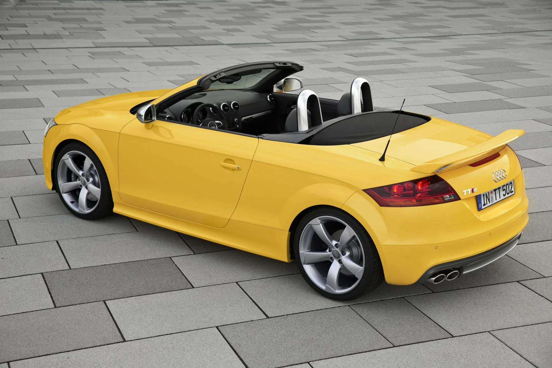 Audi TT silnik benzyna diesel cena ceny opinie oceny zalety wady otomoto