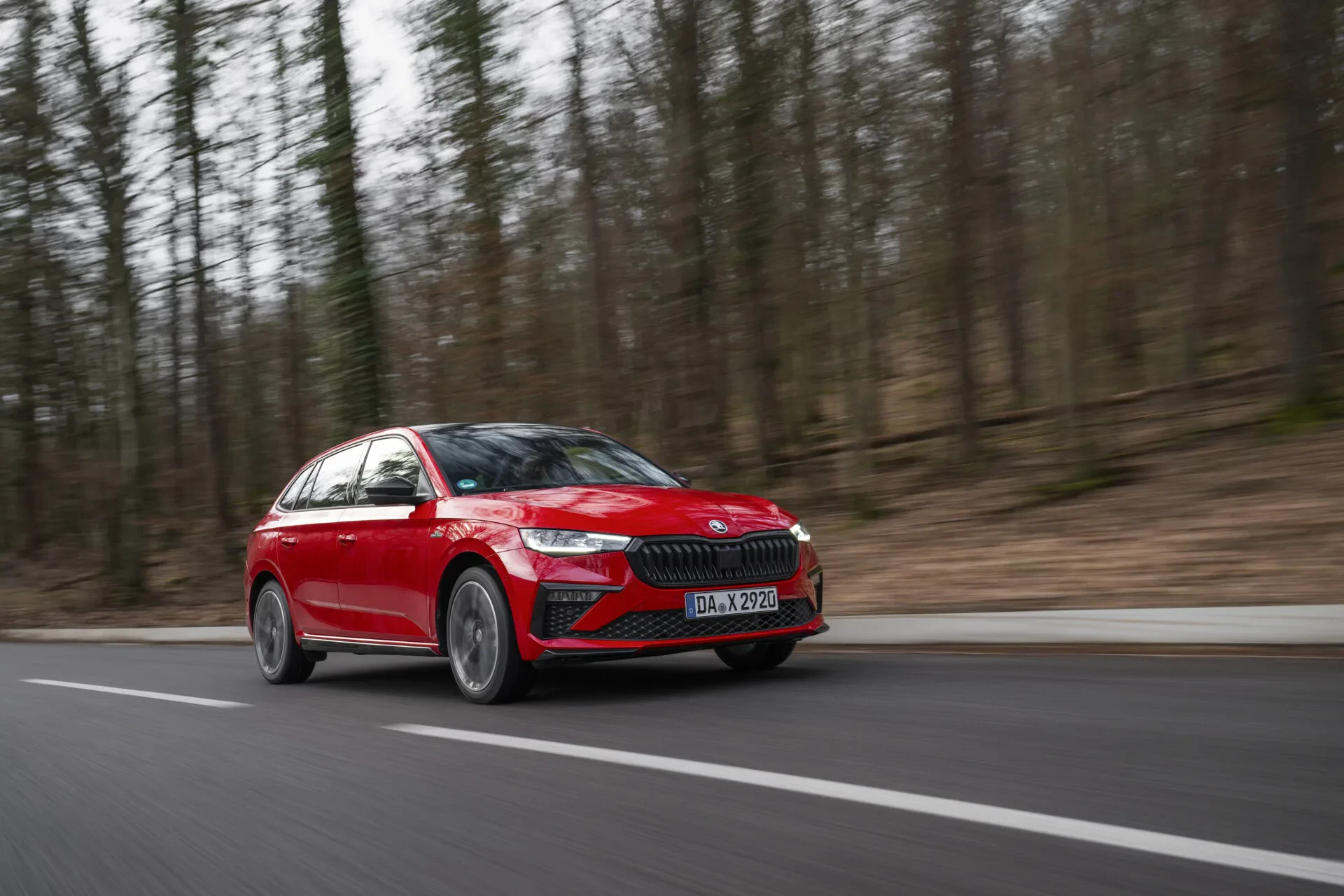Skoda Scala silnik benzyna diesel moc cena ceny otomoto tania używana opinie oceny zalety wady kombi hatchback