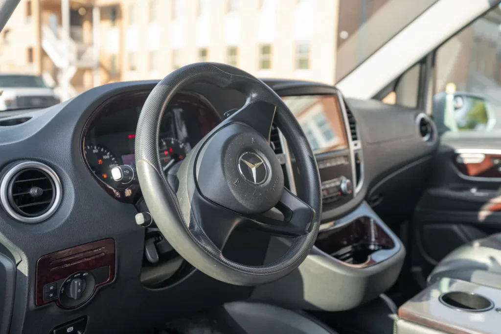 mercedes-klasa-v-vito